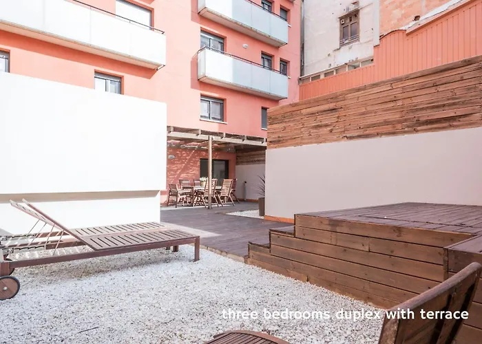 Inside Barcelona Apartments Princep