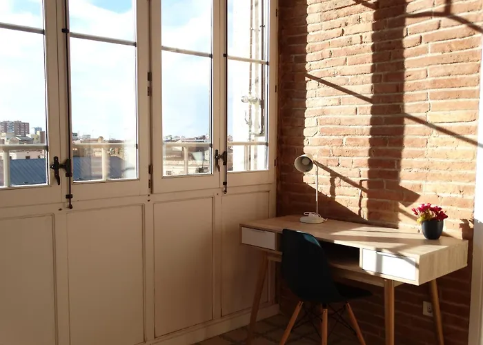 Feel At Sants Apartments